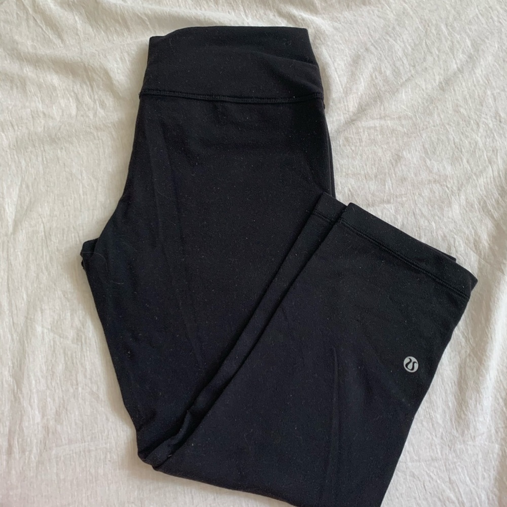 Lululemon Cross waist capri legging -Sz 8